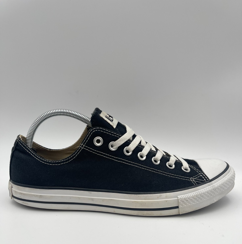 Converse Chuck Taylor All Star Low Top Black White Mens 10 Womens 12 M9166